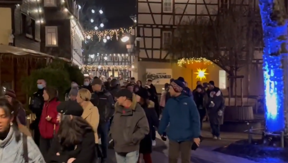 Du betrachtest gerade Ab Nov. 2021 Lichterläufe & Spaziergänge